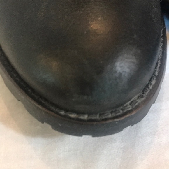 “ZADIG & VOLTAIRE” TEDDY Leather Ankle Boots. - Picture 7 of 16